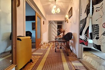 Apartament cu 4 camere, 120mp construiti, Aurel Vlaicu anunturi imobiliare Arad