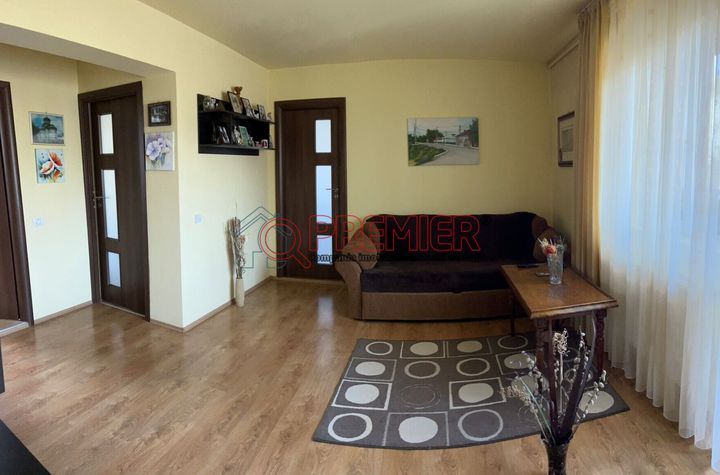 Apartament 2 camere de vanzare OLTENITEI - INTRARE - Bucuresti anunturi imobiliare Bucuresti