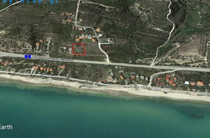 Teren construibil 1800 mp, Plaja Folia, la 90 metri de mare anunturi imobiliare Grecia