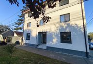 1.500 €, Spațiu comercial