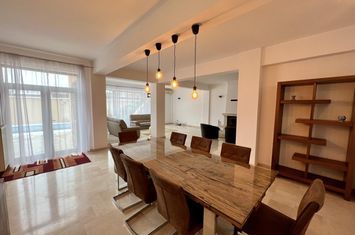 Vila Lux in zona Pipera anunturi imobiliare Bucuresti