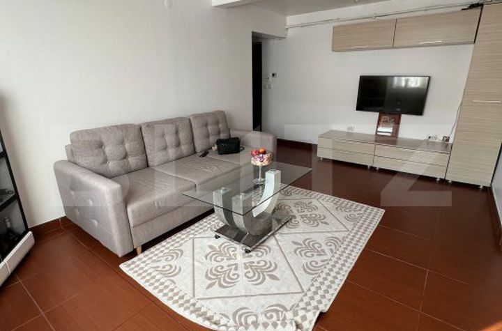 Apartament 3 camere de vanzare VASILE AARON - Sibiu anunturi imobiliare Sibiu