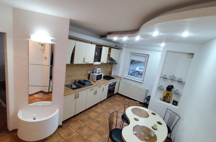 Apartament 3 camere de vanzare GIROCULUI - Timis anunturi imobiliare Timis