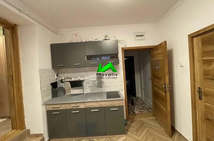 Apartament 5 camere de vanzare CENTRAL - Sibiu anunturi imobiliare Sibiu
