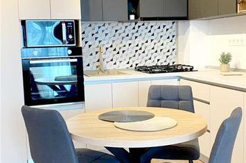 Apartament 2 camere de inchiriat TRACTORUL - Brasov anunturi imobiliare Brasov