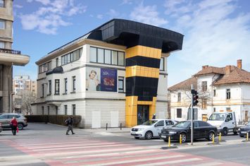 Cladire Comerciala Centrala Brasov | 612 mp | Ideal Investitie anunturi imobiliare Brasov