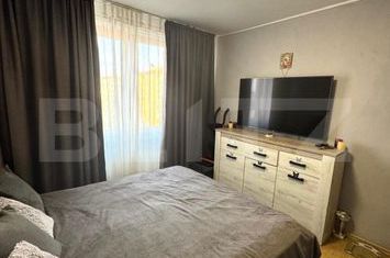 Apartament 3 camere de vanzare VLAHUTA - Brasov anunturi imobiliare Brasov