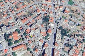 Teren construibil 130 mp în centrul Nigrita anunturi imobiliare Grecia