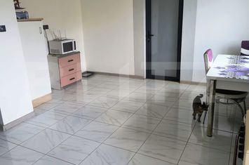 Apartament 3 camere de vanzare DEJ - Cluj anunturi imobiliare Cluj