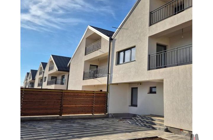 Casă - 5 camere de vanzare PIPERA - Bucuresti anunturi imobiliare Bucuresti