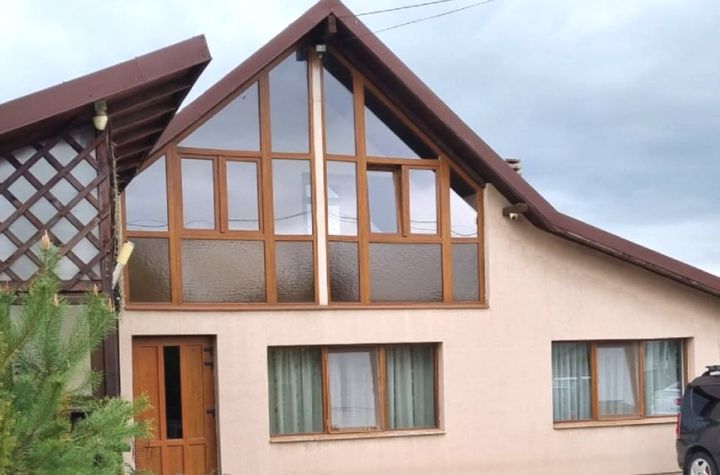 Casă - 3 camere de vanzare BRADU - Arges anunturi imobiliare Arges
