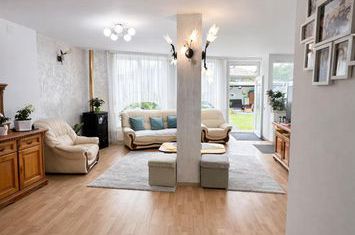 Vilă - 6 camere de vanzare CENTRAL - Mures anunturi imobiliare Mures