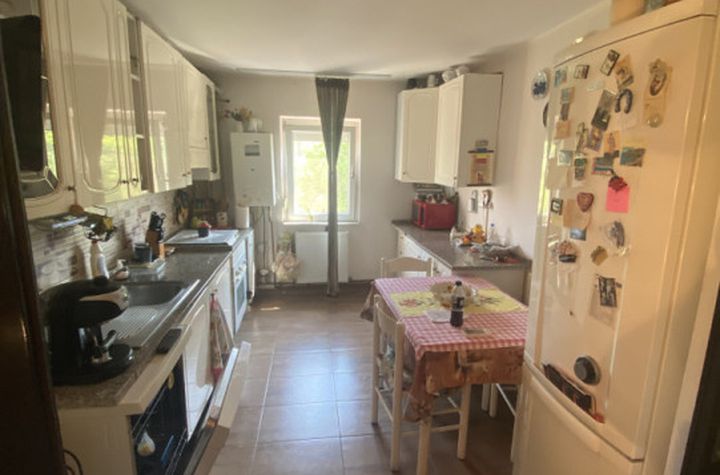 Apartament 4 camere de vanzare ROVINE - Dolj anunturi imobiliare Dolj