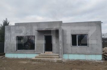 Casă - 4 camere de vanzare DANCU - Iasi anunturi imobiliare Iasi