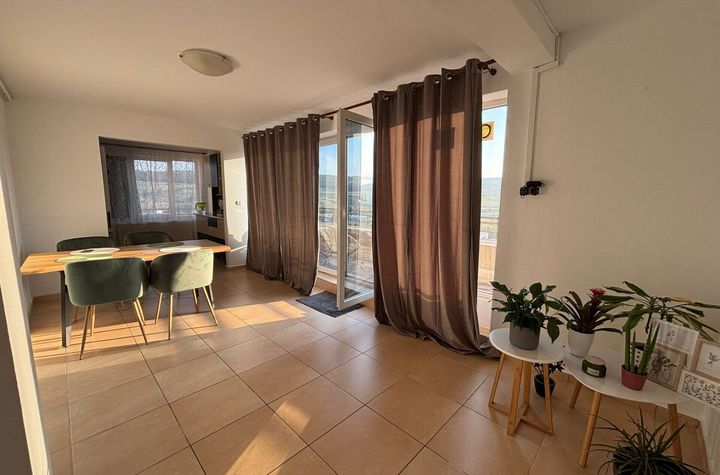 Apartament 3 camere, 84 MPu, 22 mp terasa, parcare inclusa, in Baciu anunturi imobiliare Cluj
