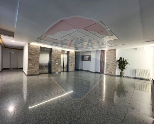 Apartament 4 camere Semicentral, 154 mp