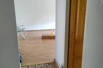 Apartament 3 camere de vanzare MIHAI BRAVU - Prahova anunturi imobiliare Prahova