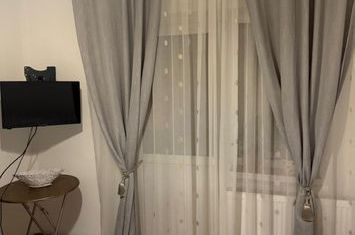 Apartament 2 camere de vanzare 1 MAI - Dolj anunturi imobiliare Dolj