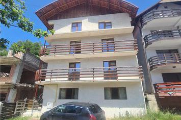 Apartament 12 camere de vanzare AZUGA - Prahova anunturi imobiliare Prahova