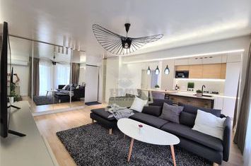 Apartament 3 camere de inchiriat EXTERIOR SUD - Sibiu anunturi imobiliare Sibiu