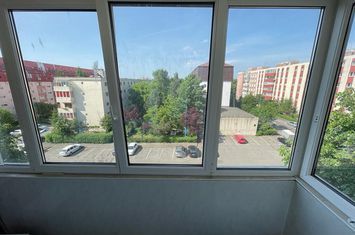 Apartament 3 camere de vanzare GARII - Brasov anunturi imobiliare Brasov