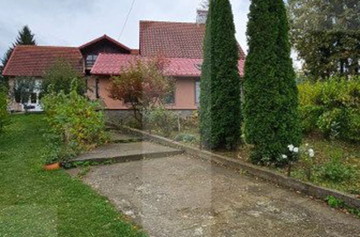 Casă - 6 camere de vanzare SFANTU GHEORGHE - Covasna anunturi imobiliare Covasna