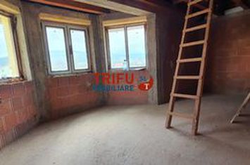 Vilă - 5 camere de vanzare CENTRAL - Alba anunturi imobiliare Alba