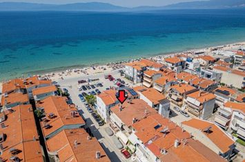 Apartament parter 55,48 mp, la 50 m de mare anunturi imobiliare Grecia