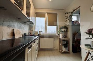 Apartament 4 camere de vanzare ORADEA - Bihor anunturi imobiliare Bihor