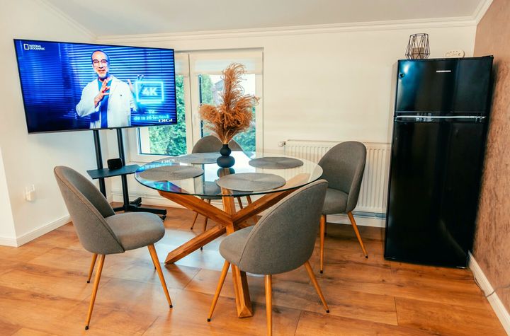 Apartament 3 camere,65mp, cartier 7 Noiembrie,1 parcare anunturi imobiliare Mures