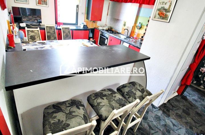 Apartament 2 camere,trasformat in 3 cam.54mp,cartier Tudor anunturi imobiliare Mures