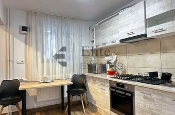 Apartament 2 camere decomandate ultracentral in Oradea anunturi imobiliare Bihor