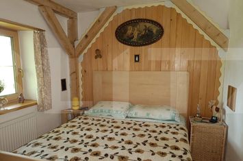 Casă - 3 camere de vanzare BOTOSANI - Botosani anunturi imobiliare Botosani