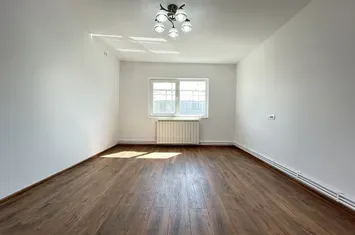 Apartament 3 camere amenajat modern centrala termica Galeriile Soveja anunturi imobiliare Constanta