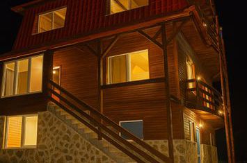 Vilă - 5 camere de vanzare PALTINIS - Sibiu anunturi imobiliare Sibiu