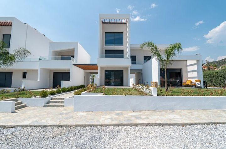 Garsonieră parter 34 mp, 250 m de plajă, Nea Iraklitsa anunturi imobiliare Grecia