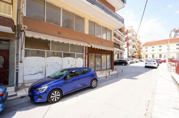 Spațiu comercial 132 mp în Metropolis of Drama anunturi imobiliare Grecia