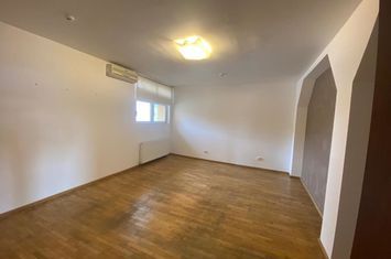Apartament 5 camere de inchiriat UNIVERSITATE - Bucuresti anunturi imobiliare Bucuresti
