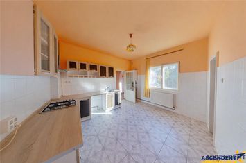 Apartament 2 camere de vanzare GARII - Brasov anunturi imobiliare Brasov