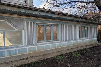 Casă - 3 camere de vanzare BACAU - Bacau anunturi imobiliare Bacau