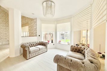 Vila 6 camere, complex rezidential cu paza, zona Iancu Nicolae anunturi imobiliare Bucuresti