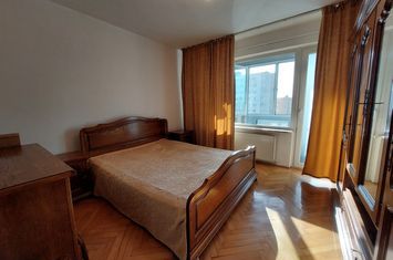 Apartament 3 camere de vanzare 1 MAI - Dolj anunturi imobiliare Dolj