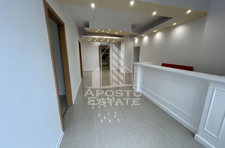 Spatiu comercial 138 mp, de vanzare,  SAD, parter, Baile Neptun. anunturi imobiliare Timis