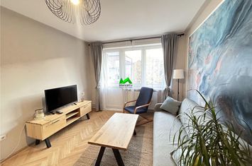 Apartament 3 camere de inchiriat CENTRAL - Sibiu anunturi imobiliare Sibiu