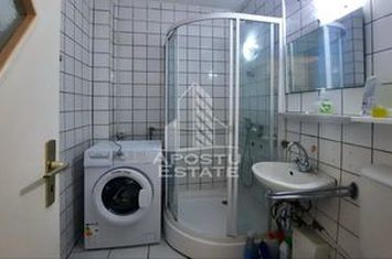Apartament cu o camera de inchiriat la 200 euro in zona Banu Maracine anunturi imobiliare Arad