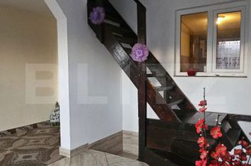 Casă - 5 camere de vanzare GRAJDURI - Iasi anunturi imobiliare Iasi