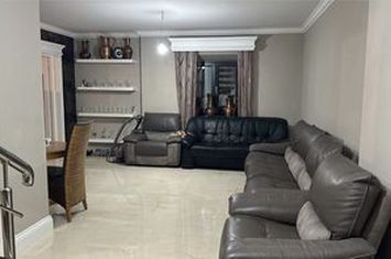 Vilă - 8 camere de vanzare RADAUTI - Suceava anunturi imobiliare Suceava