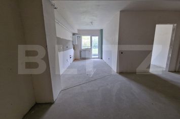 Apartament 3 camere de vanzare FLORESTI - Cluj anunturi imobiliare Cluj