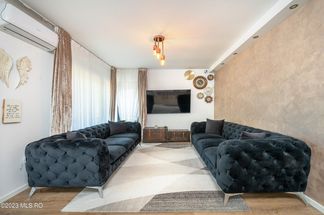 Apartament 3 camere de vânzare Cluj - Floresti