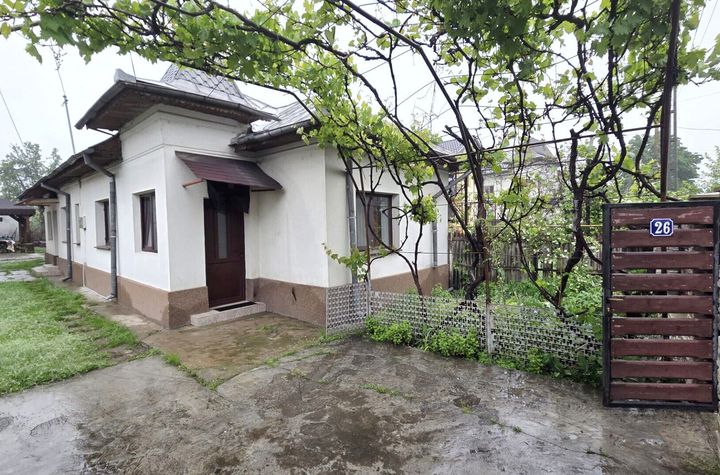 VANZARE CASA + CORP SECUNDAR - TEREN 843 MP. - CENTRAL - GAESTI anunturi imobiliare Dambovita